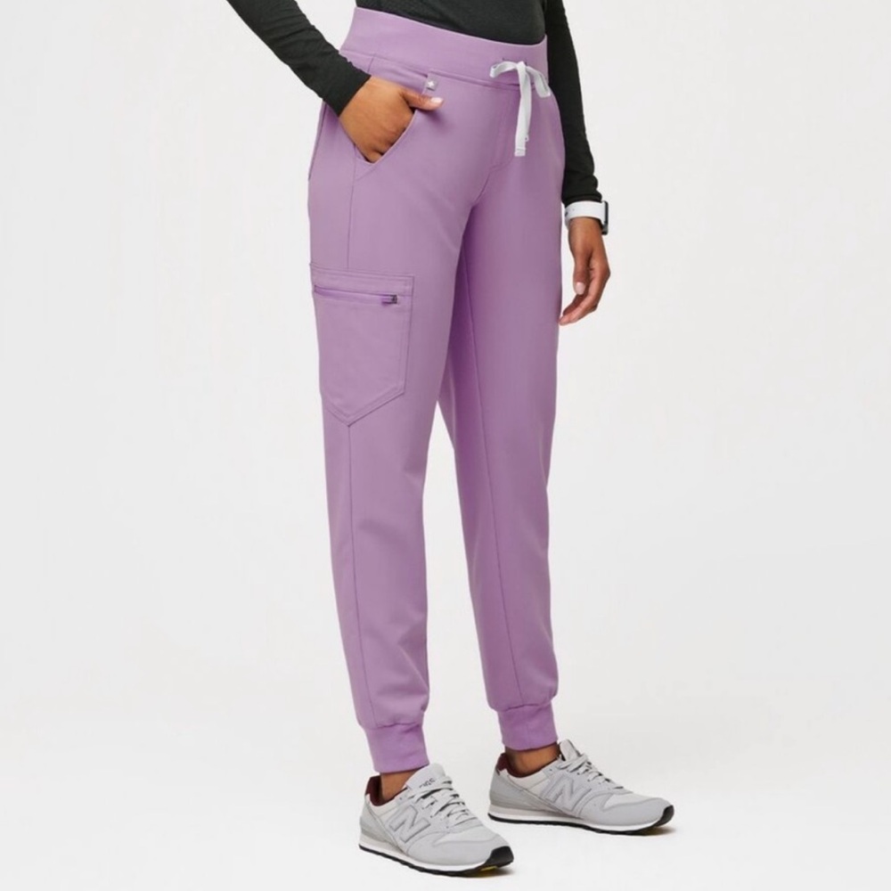 Lavender Figs Zamora Jogger, Size Petite Small